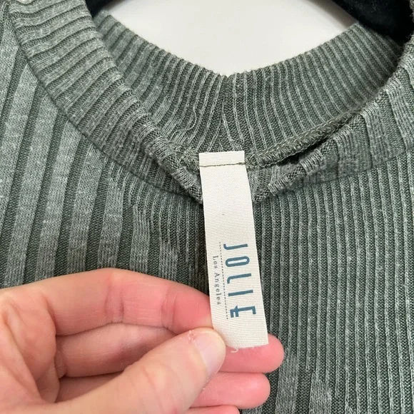 Jolie Los Angeles Olive Ribbed Knit Flared Sleeve pattern Dress - Picture 4 of 5